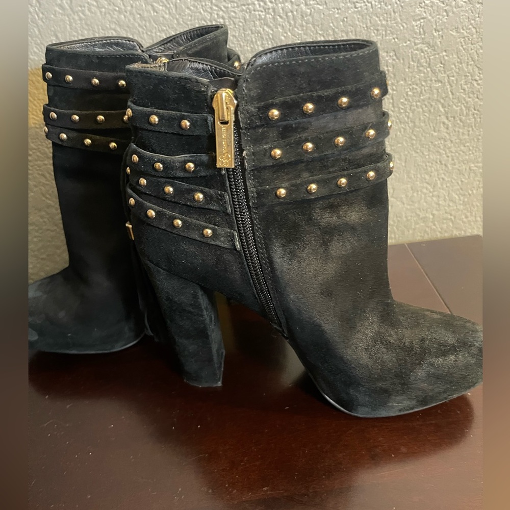 Jessica Simpson Booties - Picture 2 of 6